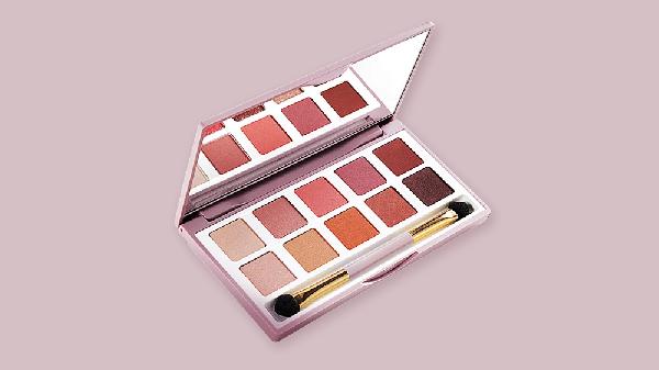 Master the Art of Eyeshadow Blending Like a Pro