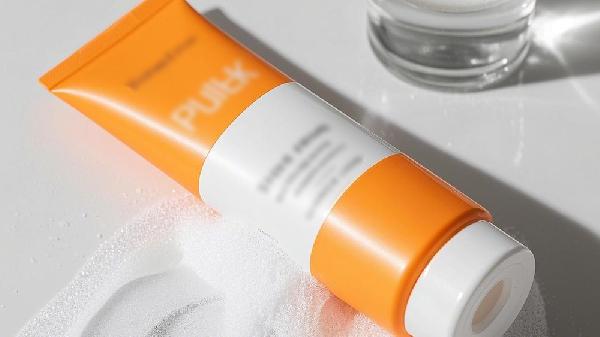 Should You Use Cleanser Before Exfoliating? Quick Skincare Tips Revealed