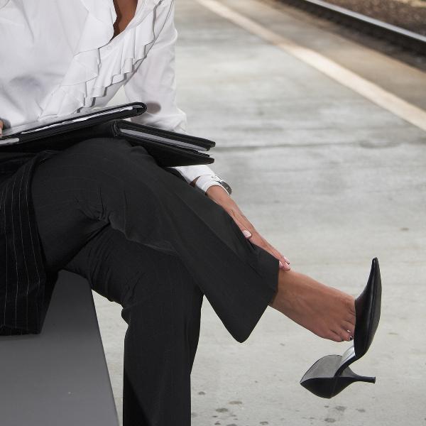 What’s the Deal with Uncontrollable Leg Shaking?