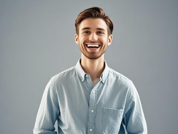 Mastering Extroversion: Tips to Boost Your Social Confidence