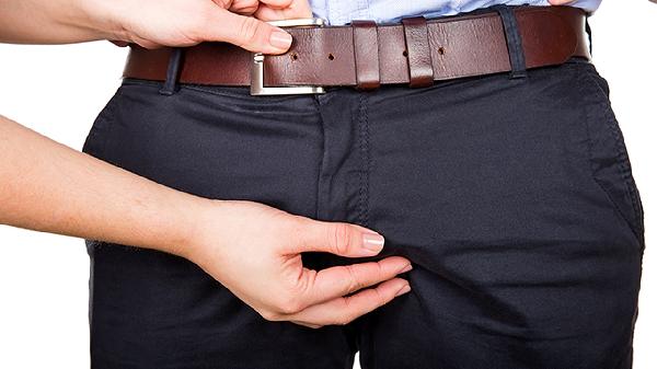 How to treat erectile dysfunction in elderly men