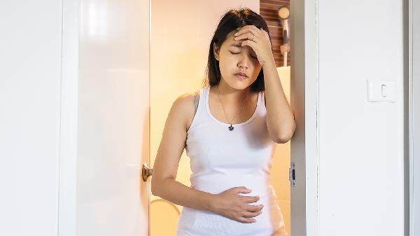 Spotting the Signs: Threatened Miscarriage vs. Ectopic Pregnancy