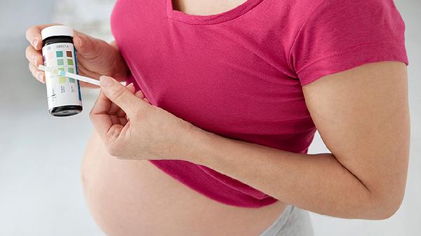 Is it possible to undergo a pelvic screening while menstruating?