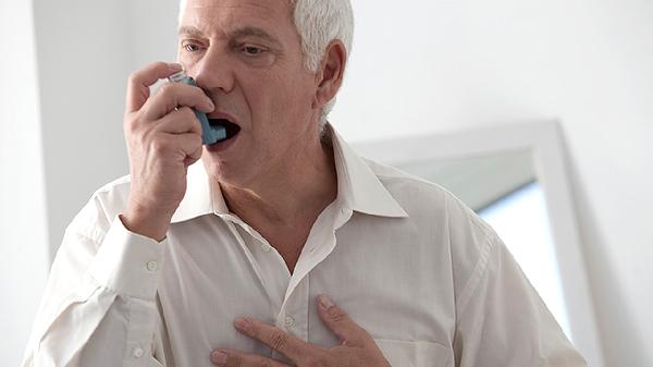 Why Seniors Keep Vomiting After Eating: Causes and Solutions