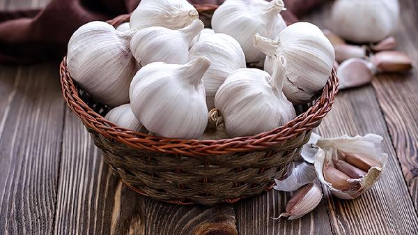Garlic for Liver Health: Benefits, Risks, and What You Need to Know