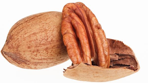 Boost Your Health & Brainpower: 4 Benefits of Eating Pecans