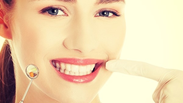 Foods That Brighten Your Smile Naturally