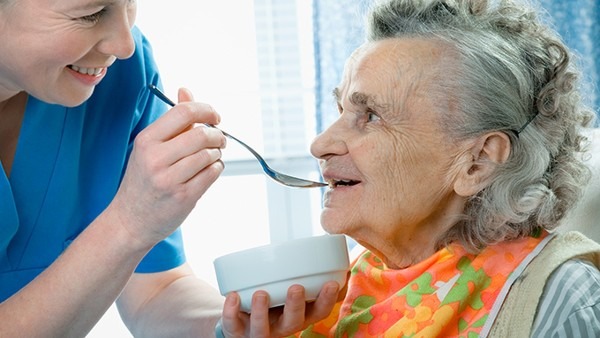Boost Appetite in Seniors: Easy Tips for Better Nutrition