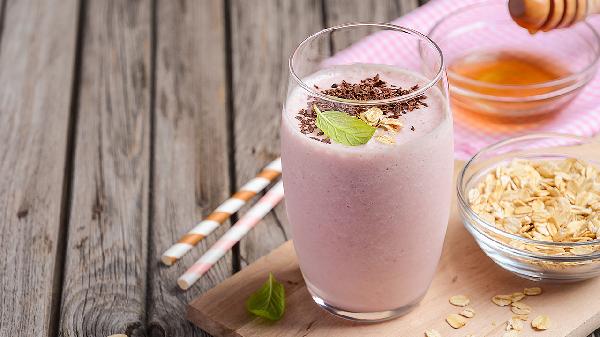 Can You Mix Creatine in Your Protein Shake? Here’s What Experts Say
