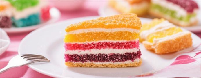 Why is HHS taking steps to eliminate artificial food dyes from our diets?